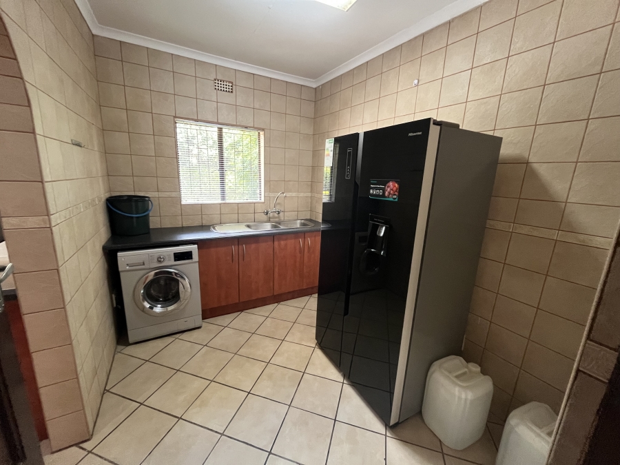 3 Bedroom Property for Sale in Safari Gardens North West